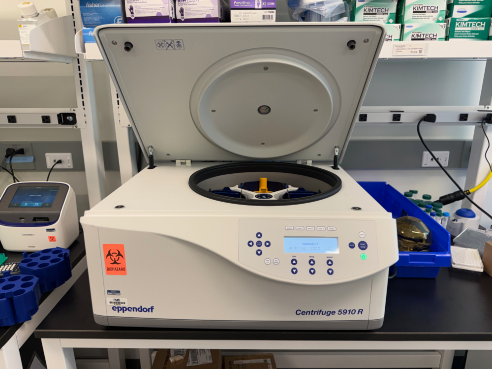 Image of Eppendorf Centrifuge 5910 R